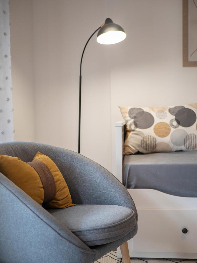 Cozy Studio Apartment Mila Podgorica Bagian luar foto
