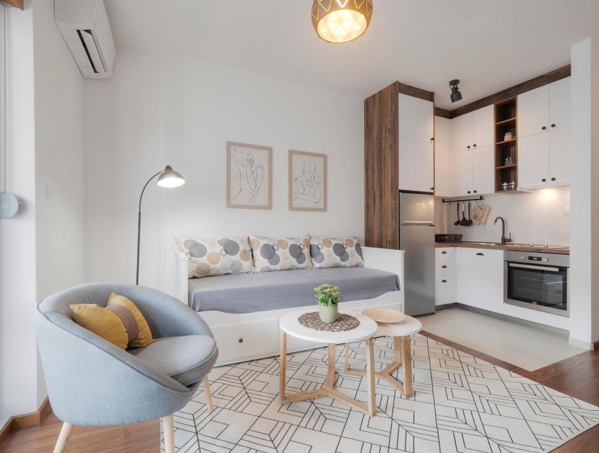 Cozy Studio Apartment Mila Podgorica Bagian luar foto