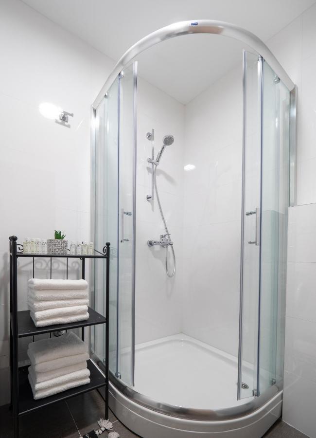 Cozy Studio Apartment Mila Podgorica Bagian luar foto