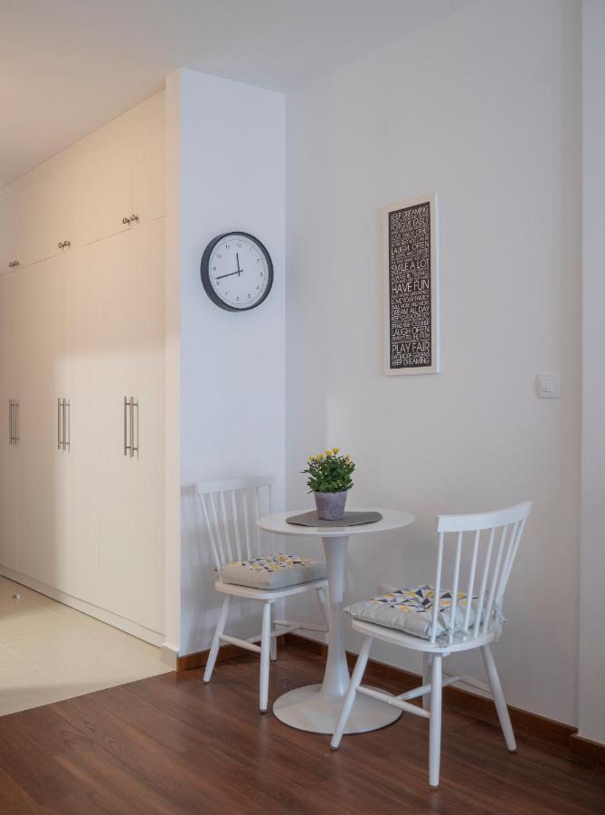 Cozy Studio Apartment Mila Podgorica Bagian luar foto